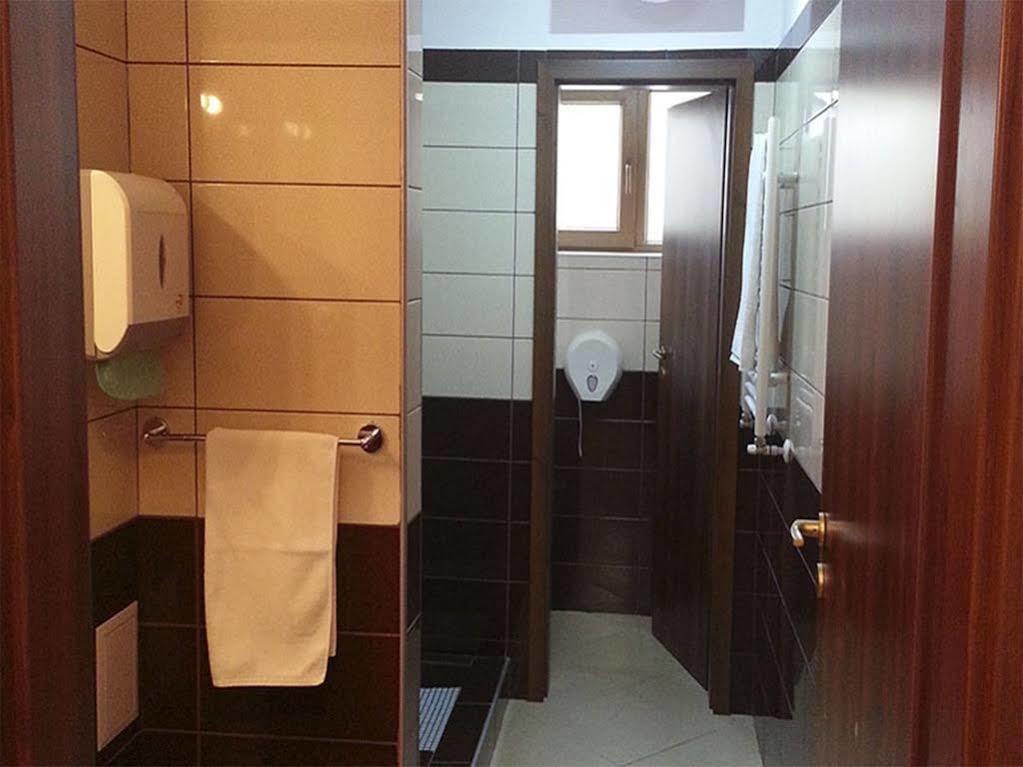 Monte Carlo Palace Rooms Bukareszt Zewnętrze zdjęcie